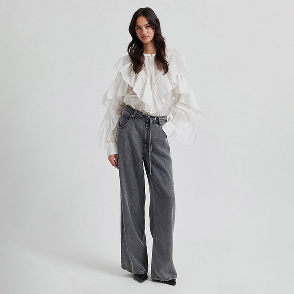 Blus Fria Frill Tofu SEOND FEMALE