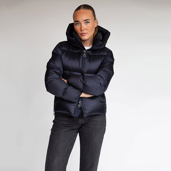 Dunjacka Val Cenis Short Navy MONEL