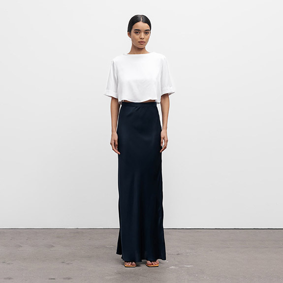 Hana long skirt midnight blue