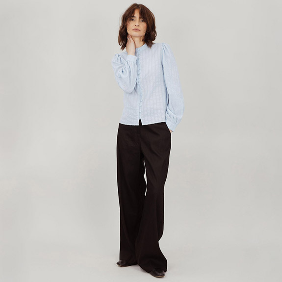 Isa Pants Black URBAN PIONEERS