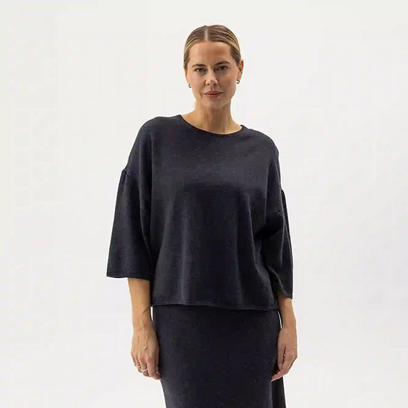 Kristina Top Black Melange  HOLEBROOK