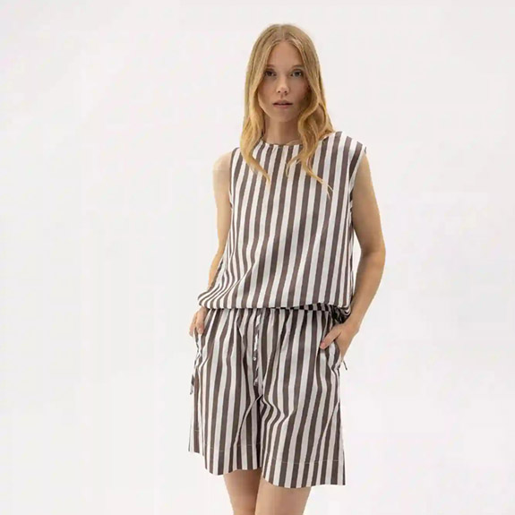 Marie Shorts White Stripe HOLEBROOK