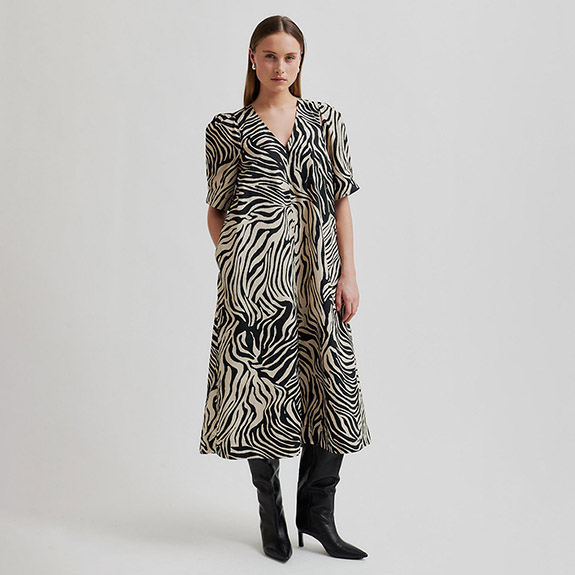 Pranni Dress Black Zebra SECOND FEMALE