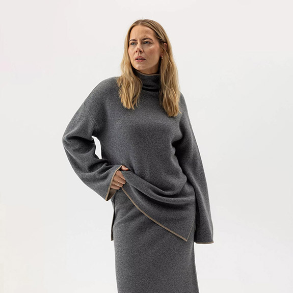 Sally Turtle Dark Grey Melange HOLEBROOK