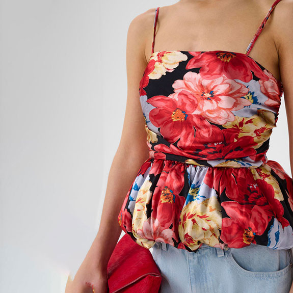 Sigrida Flower Print Top GESTUZ