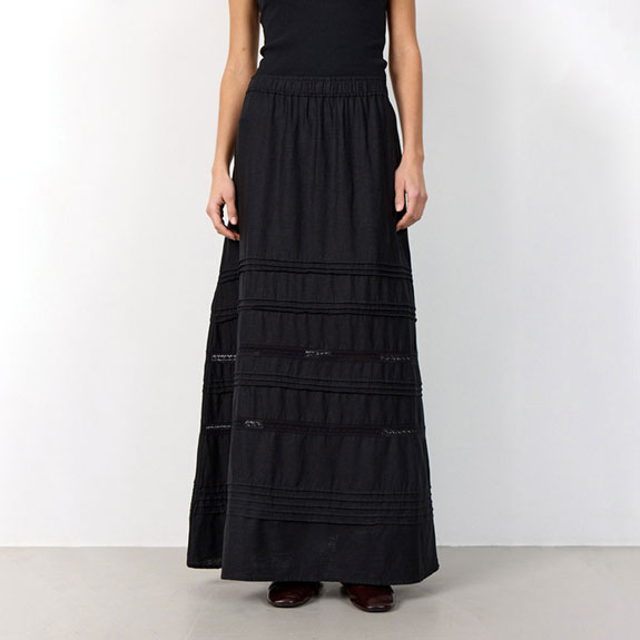 Skirt Naja 64 Black  LEVETE ROOM