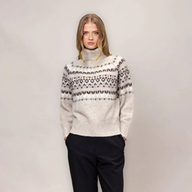 benazi-turtleneck-sand-urban-pioneers.jpg