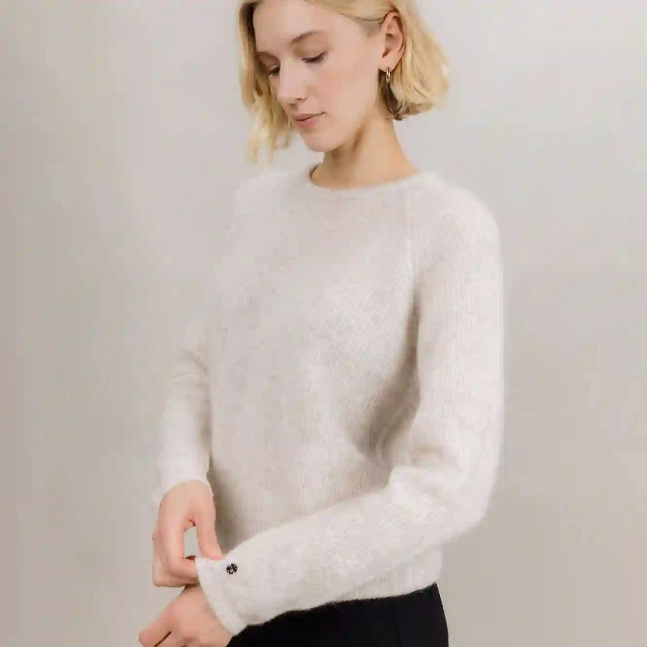 Betzy Sweater Sand URBAN PIONEERS - bild 3