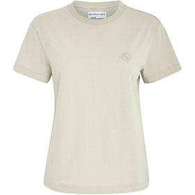 beyond-now-bora-regular-tee-pure-cashmere.jpg