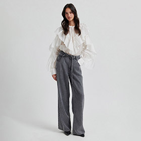 Blus Fria Frill Tofu SEOND FEMALE - bild 1