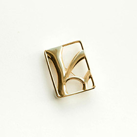 Brooch Monogram Gold VIVEH - bild 1