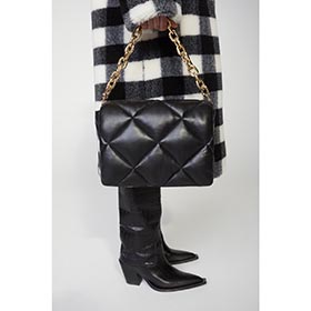 brynnie-bag-svart.jpg
