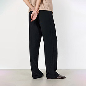 Byxa Omira 1 Black LEVETE ROOM - bild 2