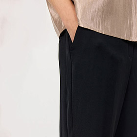 Byxa Omira 1 Black LEVETE ROOM - bild 3