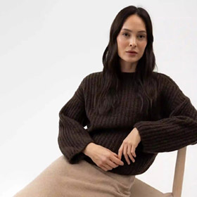 Cajsa Sweater Brown HOLEBROOK - bild 1