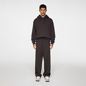 callan-hoodie-black-j-lindeberg.jpg
