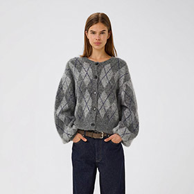 cardigan-sasi-check-grey-gestuz.jpg