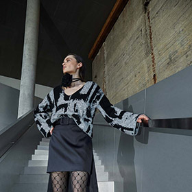 cm-ibra-logo-pullover-grey.jpg