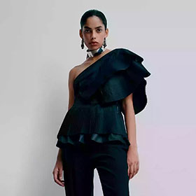 cm-pleat-top-black.jpg