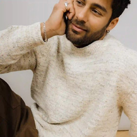 elia-sweater-creme-mulit-urban-pioneers.jpg