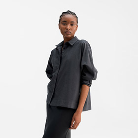 gigi-oxford-skjorta-dark-grey-ahlvar-gallery.jpg