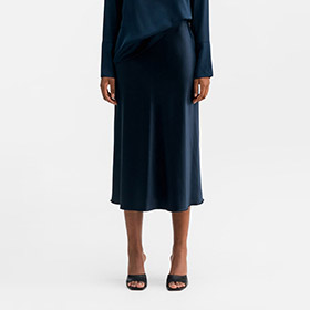 Hana Silk Skirt Midnight Blue - bild 2