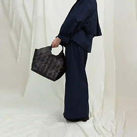 Handfltad Vska Misu L Black CALA JADE - bild 3