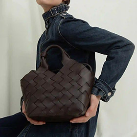 Handfltad Vska Misu Mrkbrun CALA JADE - bild 3