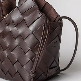 Handfltad Vska Misu Mrkbrun CALA JADE - bild 4