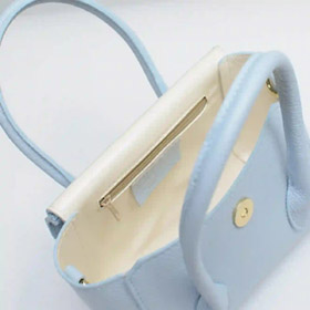 Handv�ska Bari Pastell Blue LATALIA - bild 3