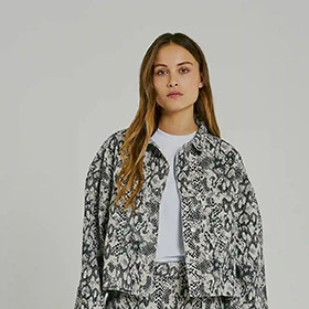 Kenzie Denim Jacket Snake NORR - bild 2