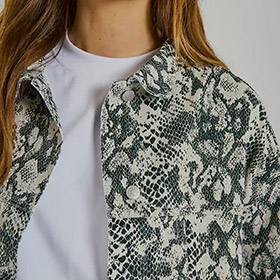 kenzie-denim-jacket-snake-norr.jpg
