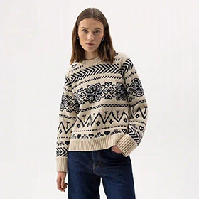 magda-crew-sand-navy-holebrook.jpg