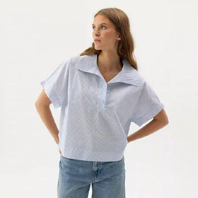 marie-pop-over-top-white-lightblue-holebrook.jpg