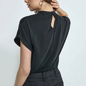 Mavelyn Modal Blouse Nightshadow MINUS - bild 2