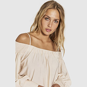 norr-alyssa-off-shoulder-top-off-white.jpg