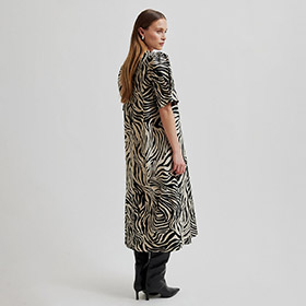 Pranni Dress Black Zebra SECOND FEMALE - bild 2