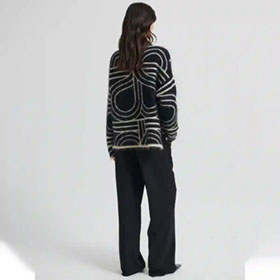 Signe M�nstrad Tr�ja Svart SECOND FEMALE - bild 2