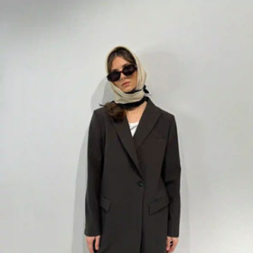 Silk Scarf No.7 Sand/Black 80cm LESCARF - bild 2