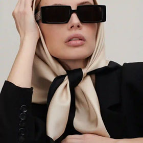 Silk Scarf No.7 Sand/Black 80cm LESCARF - bild 3