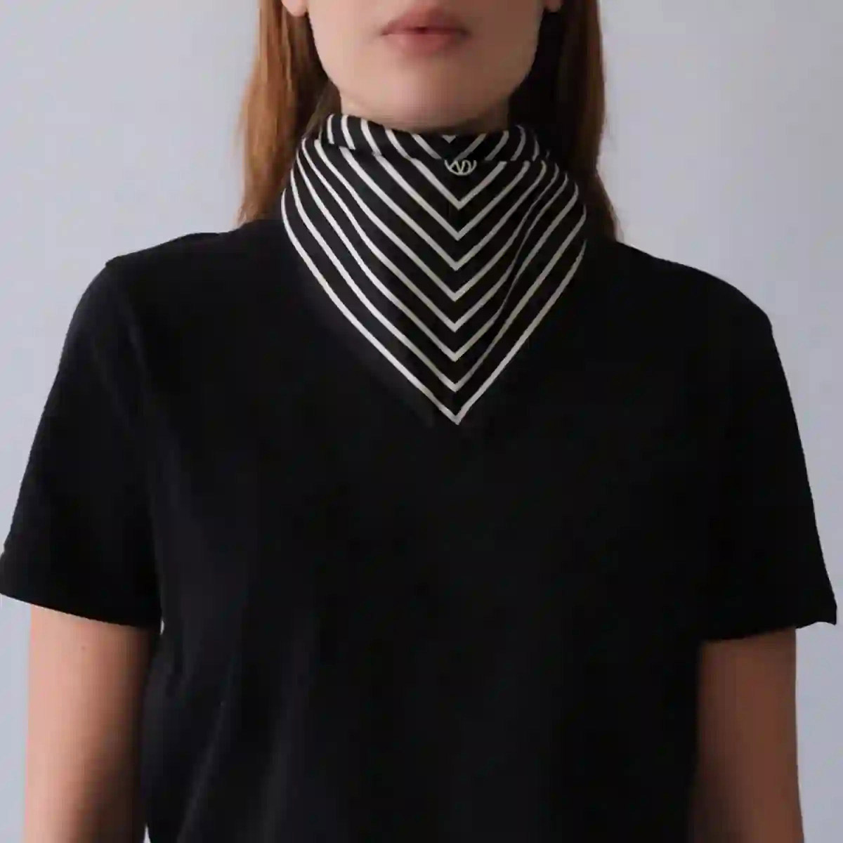 Silk Scarf Striped 50x50 Black - bild 2