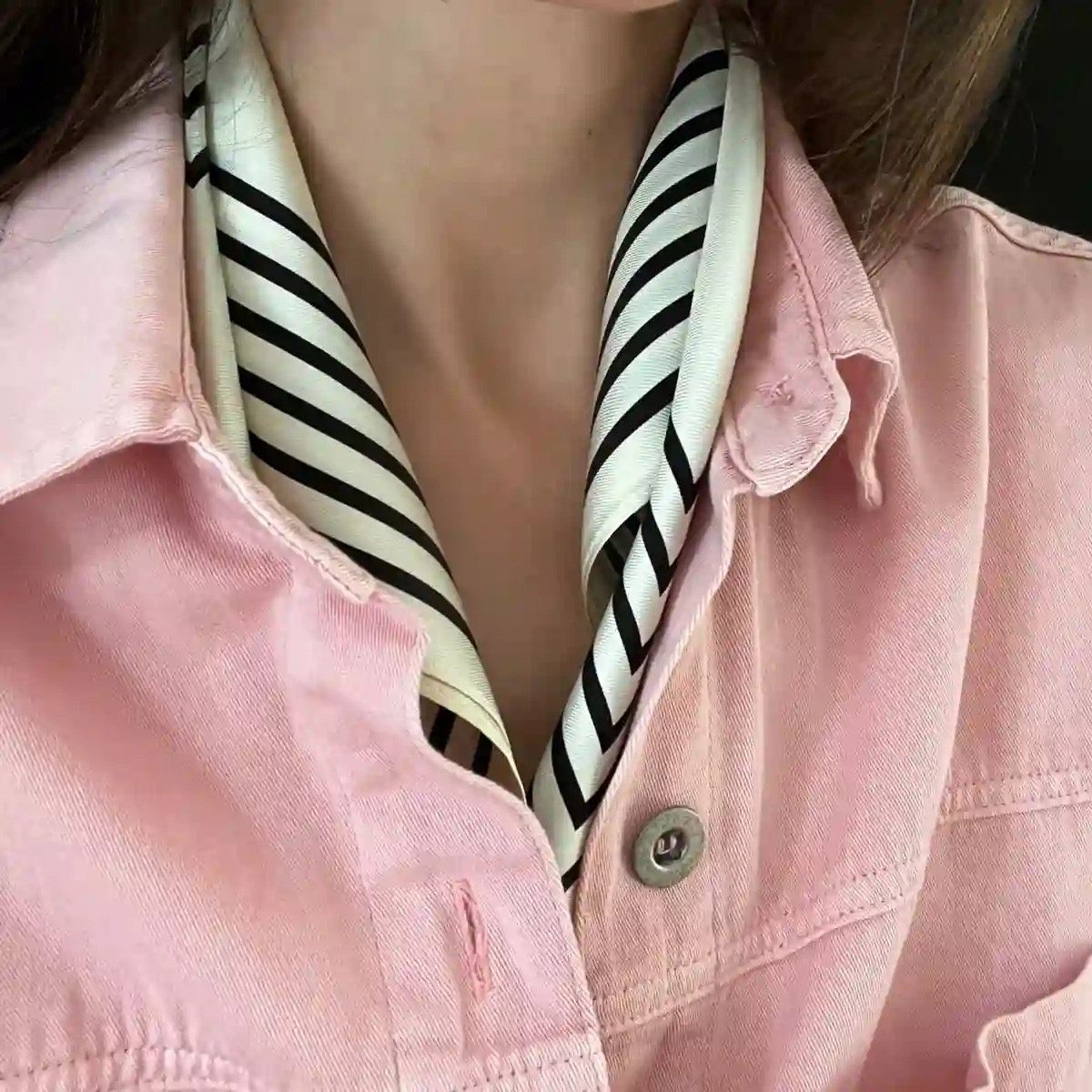 Silk Scarf Striped 50x50 Cream - bild 3