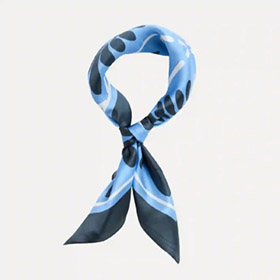 suki-scarf-black-navy-urban-pioneers.jpg