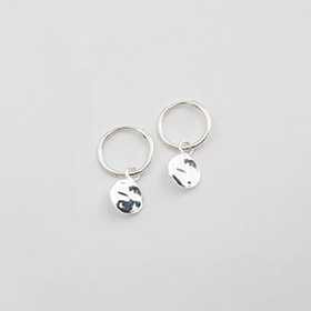 Minimalistica Hsmered Earrings Silver - bild 1