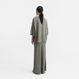 Thess Silk Tee Light Military AHVLAR GALLERY - bild 3