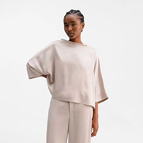 top-thea-satin-tee-griege-ahlvar-gallery.jpg