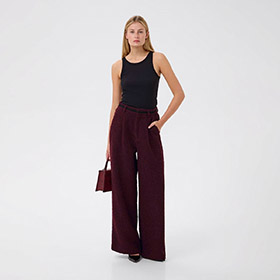 tweed-byxa-sigrun-aronia-red-gestuz.jpg