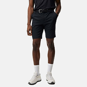 vent-tight-golf-shorts-black.jpg